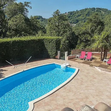 Villa Louis *